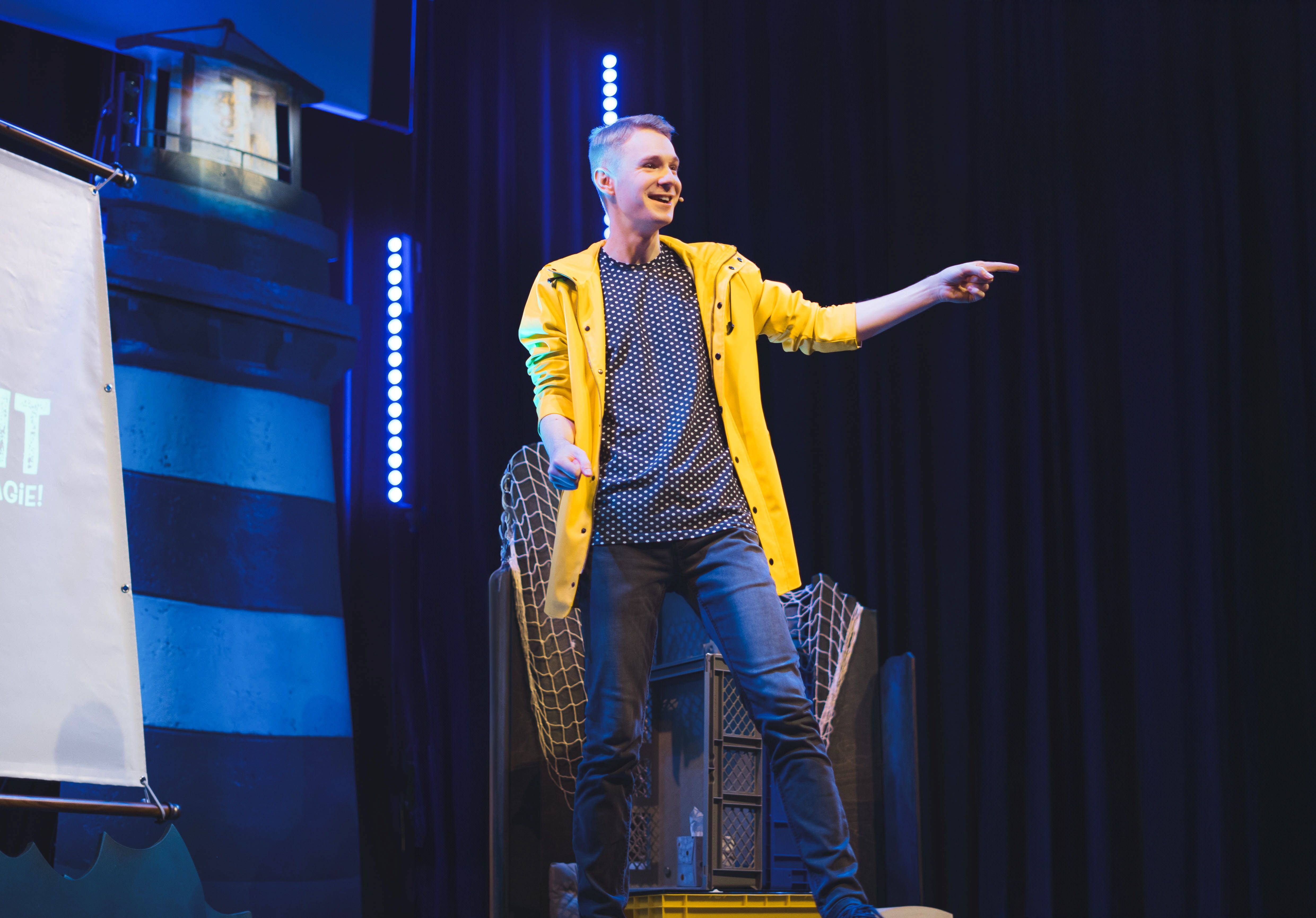 Till Frömmel live! – NORDLICHT - Impro - Comedy & Magie