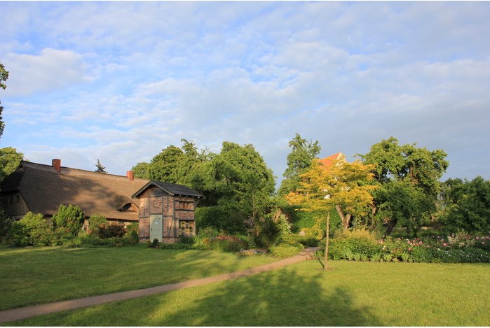 Konzertcafé in der Backsteinkirche und Pfarrgarten Starkow